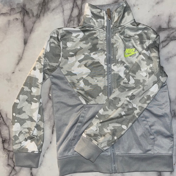 Nike Other - Nike Tech - Grey Camo